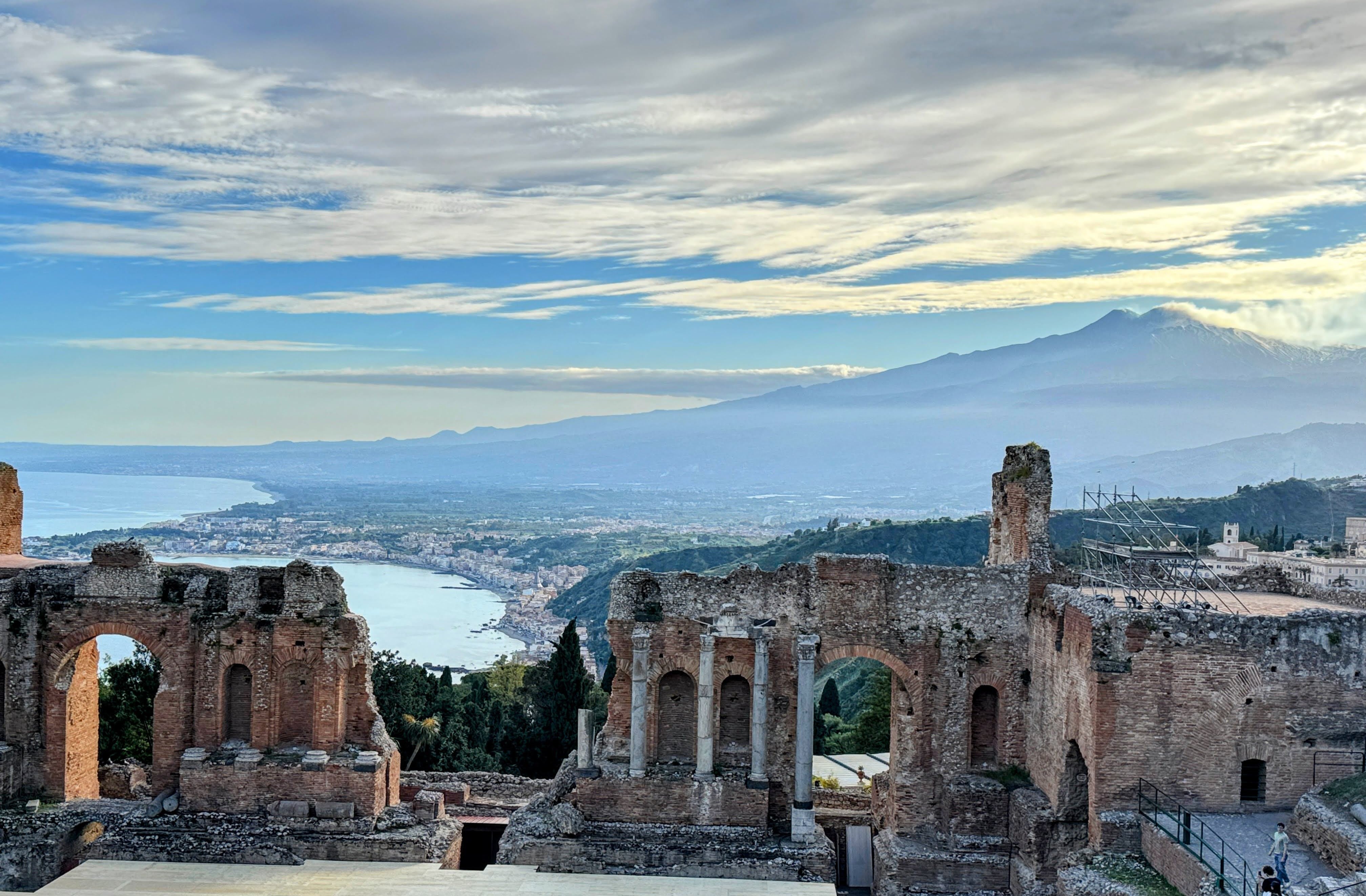 Travel Guide: Etna